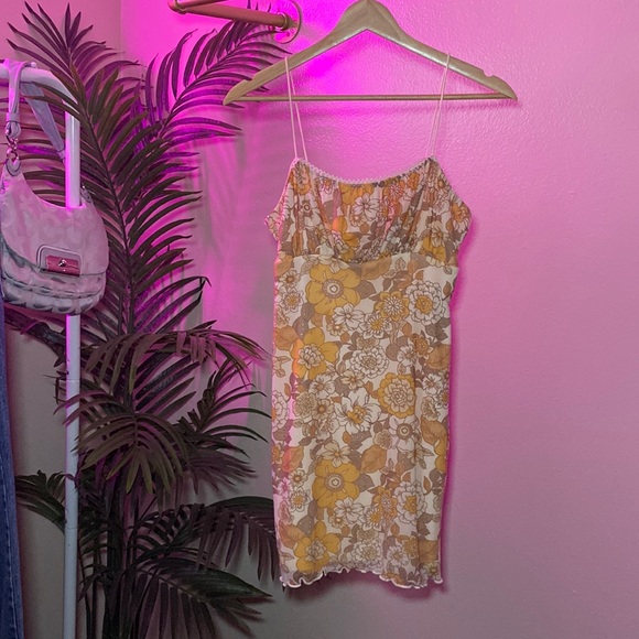 NWOT - FLORAL DRESS - FALL TONES - FOREVER 21 - NEVER WORN / NEW - Picture 14 of 14